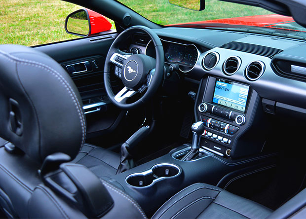 mustanginnen mustanginnen